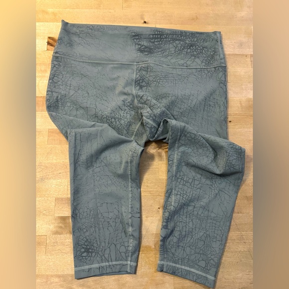 Lululemon Wunder Train crop pants - Picture 3 of 9